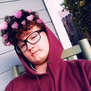 Meet your Posher, Skyller